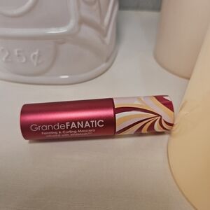 Grande Cosmetics Mascara